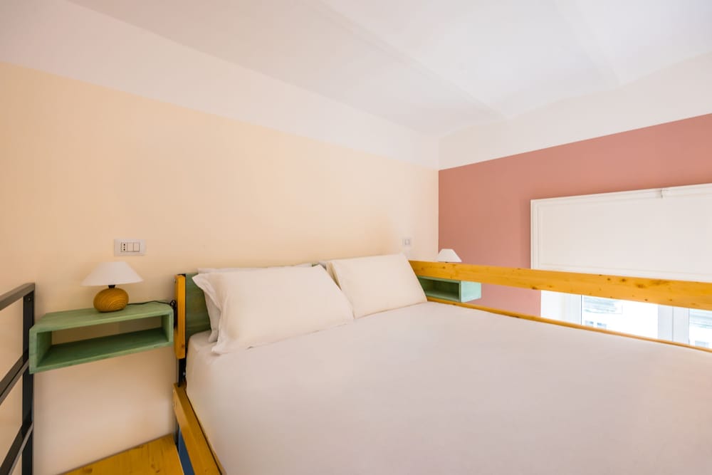 Central Station Housing - Apartment 1 by Wonderful Italy