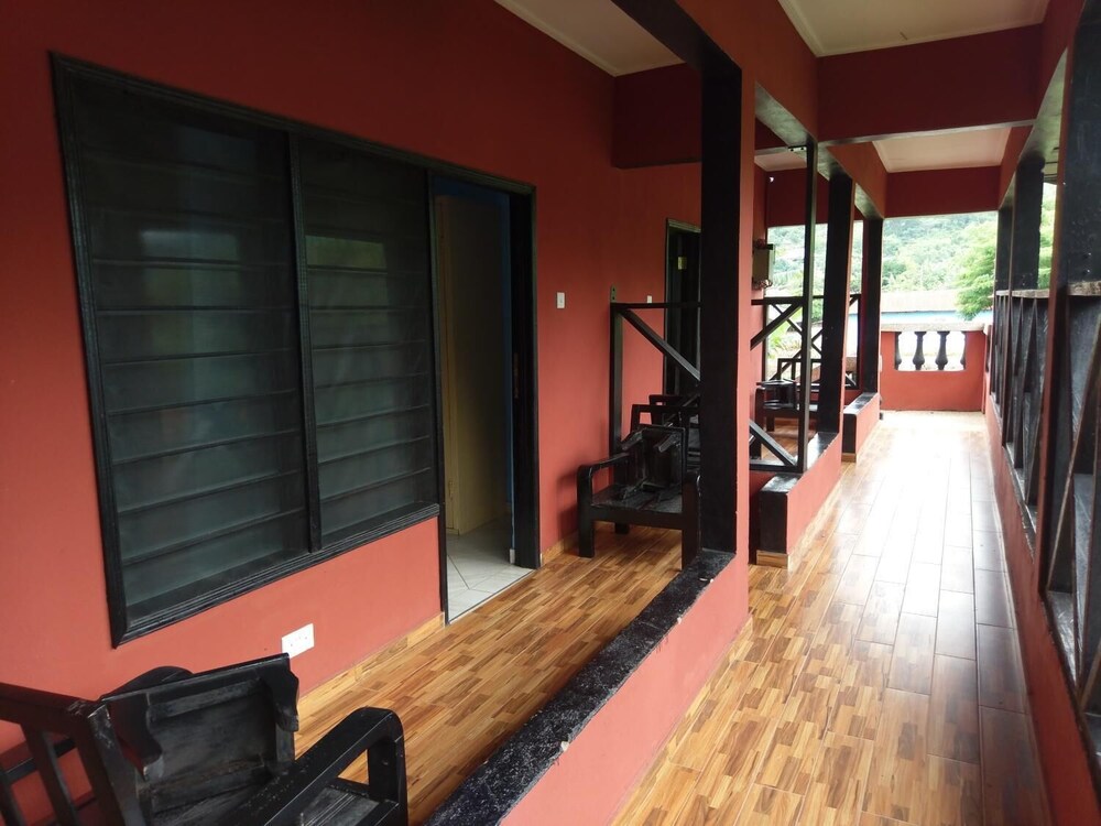 Photo 13