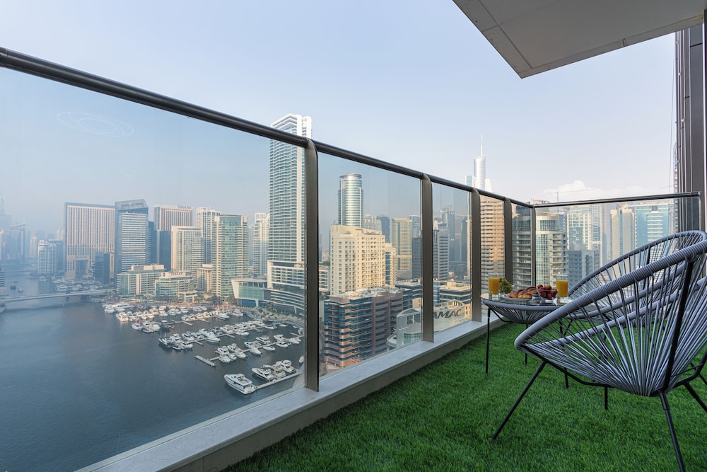 Dubaiashome - Luxury Special Stay