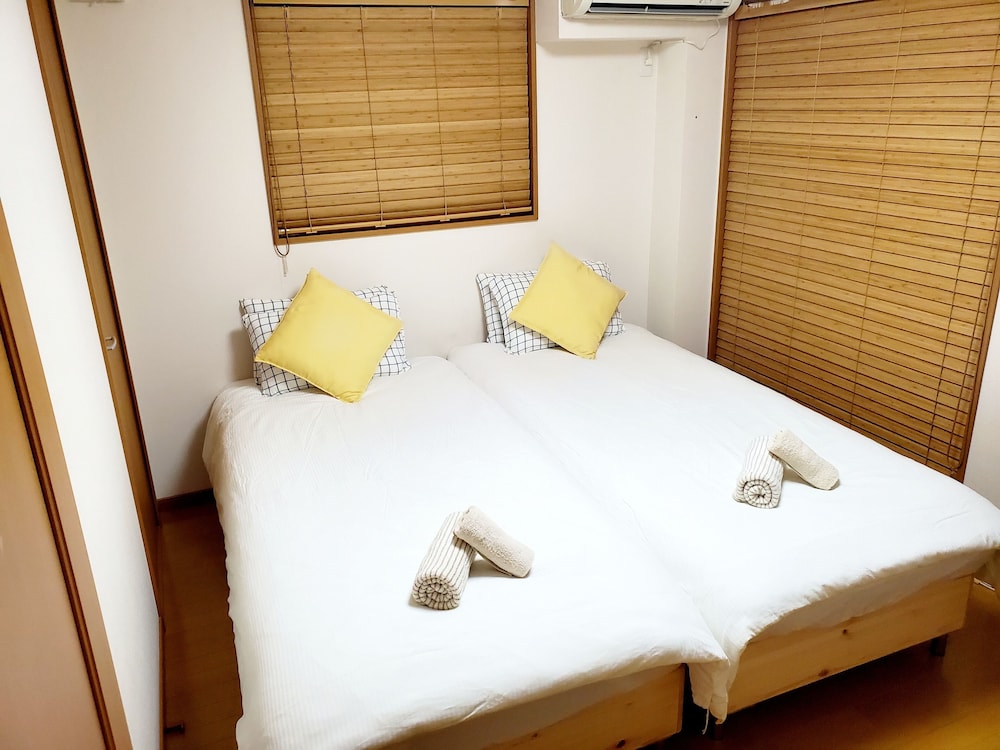 Hosei Apartment 201 view 3