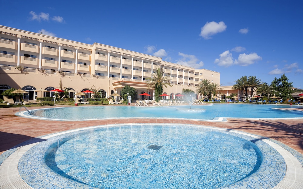 Tabarka Vacations - Itropika Hotel - Property Image 1