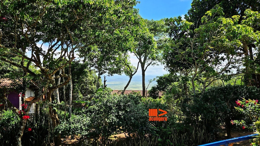 Casa de Meg - Charme na Serra Negra