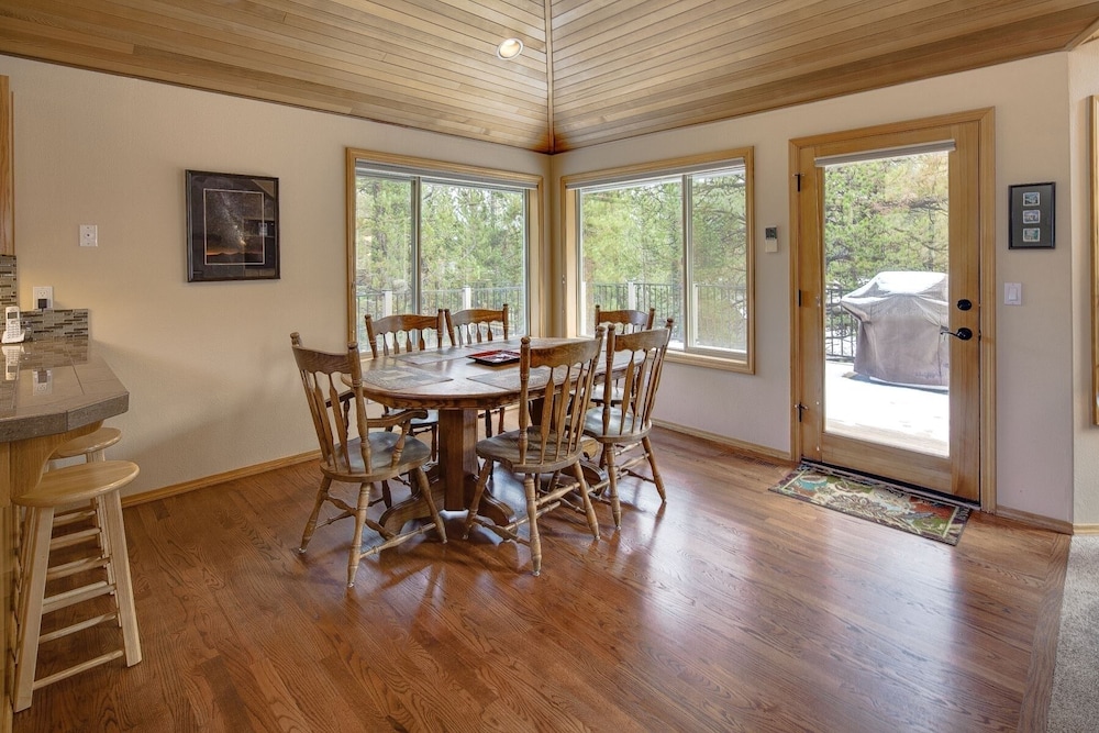Lark 4 2 Bedroom Home