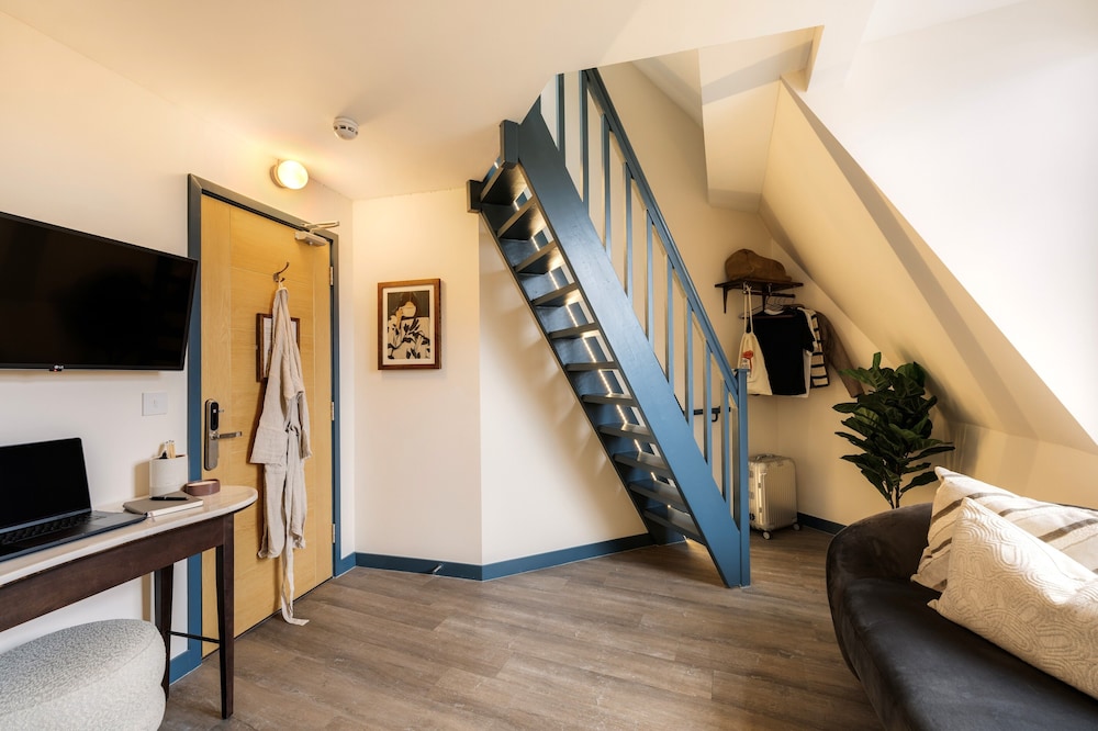Tower Bridge Road Your Apartment