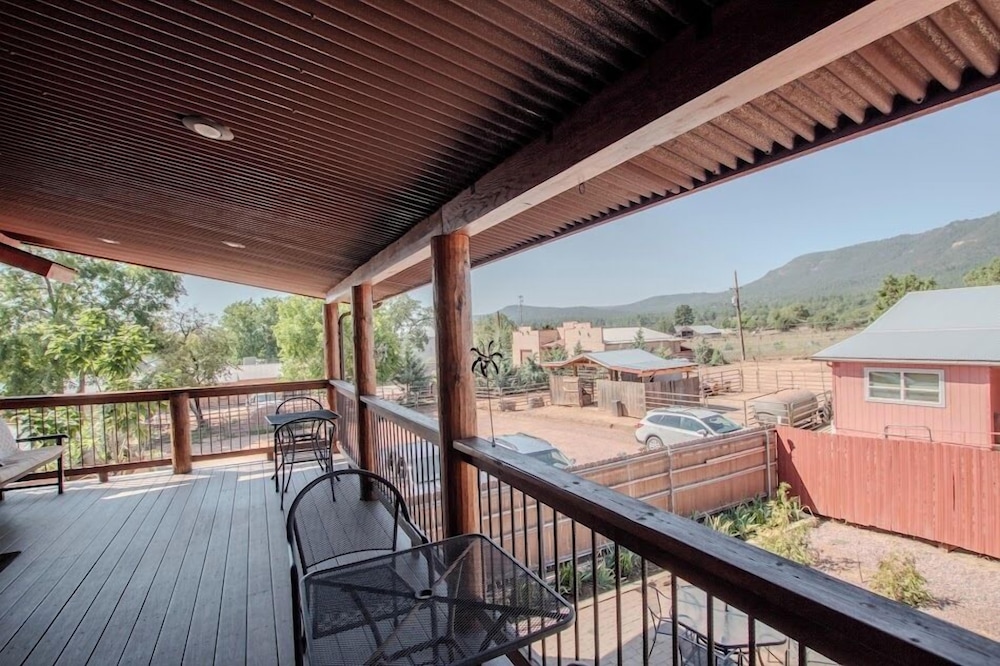 Beeline Guest House