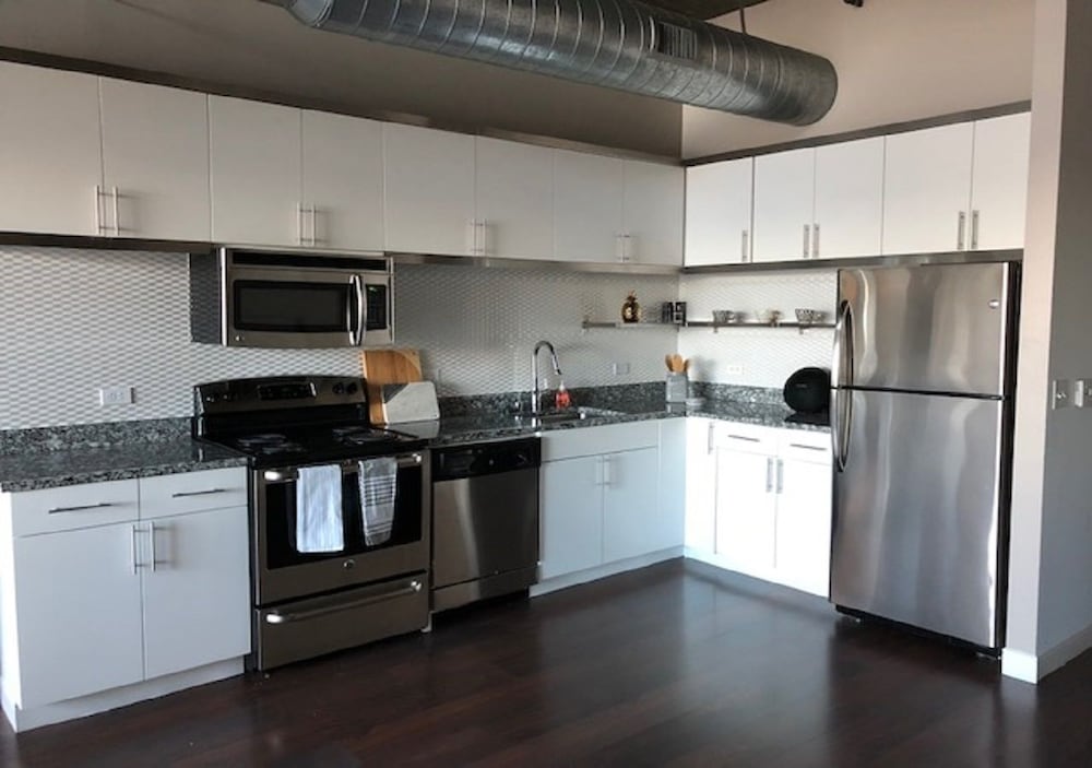 New Lyfe Finest Luxury Apartment