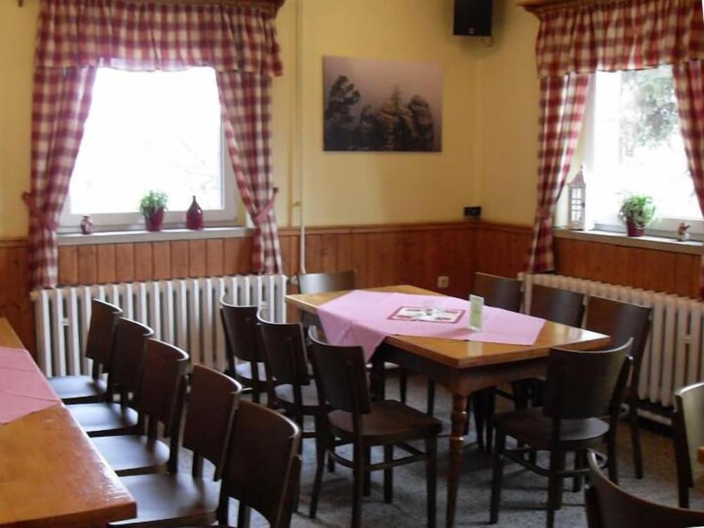 meeting & event spaces