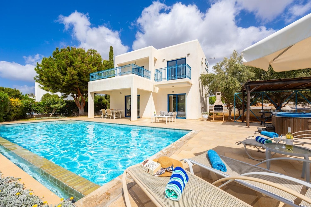 Villa Estia in Peyia