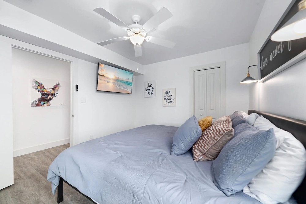 Pipedreams 333 W 4 Bedroom Home