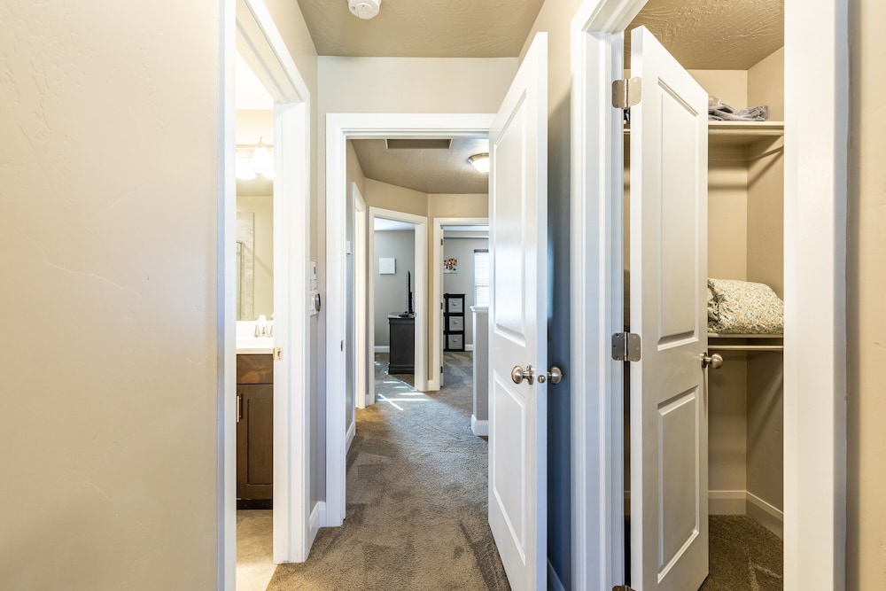 Sand Cove 3 Bedroom Townhouse