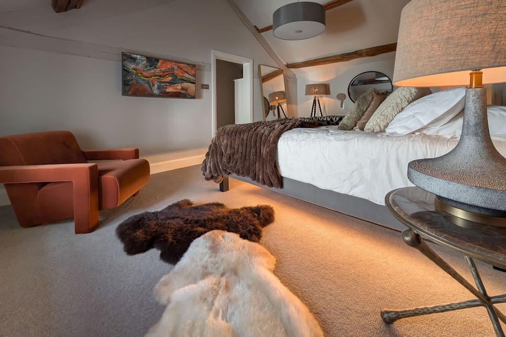 Wharton House Mews Retreat for two