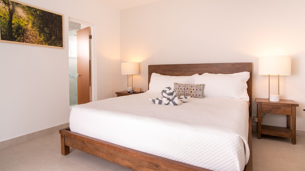 Lazy Parrot Inn - Property Image 51