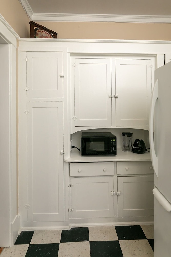 Memphis Belvedere Suites