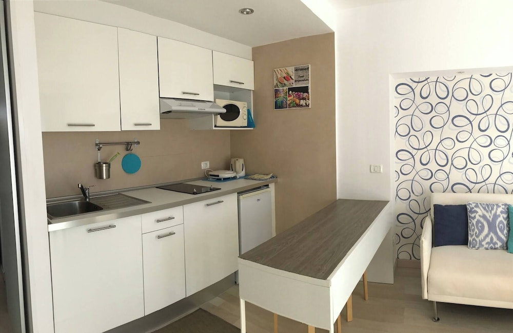 Oceanfront Condo in Playa las Americas With Sea Views