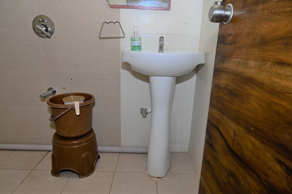 HOTEL ROYAL MANSION SOMNATH