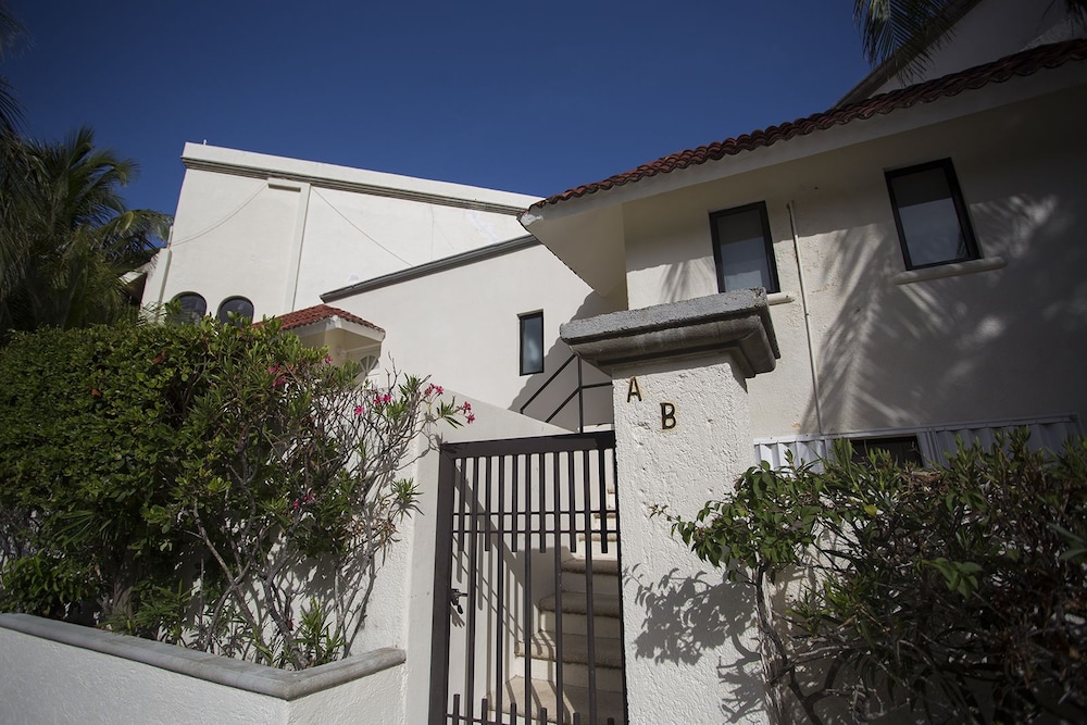 Tu Casa En Zona Hotelera a una Cuadra de la Playa