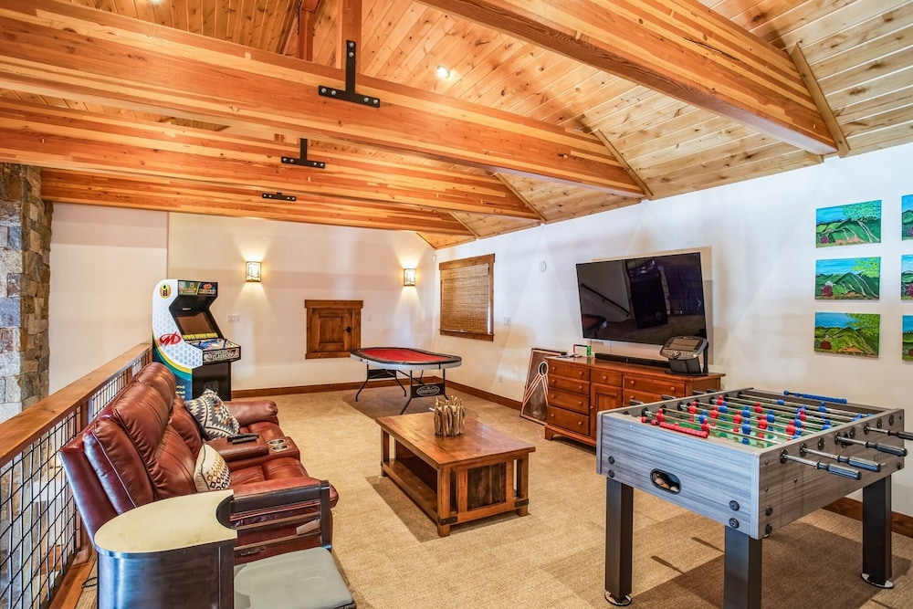 4br Cabin W/ Hot Tub Ultimate Truckee Escape 4 Bedroom Cabin