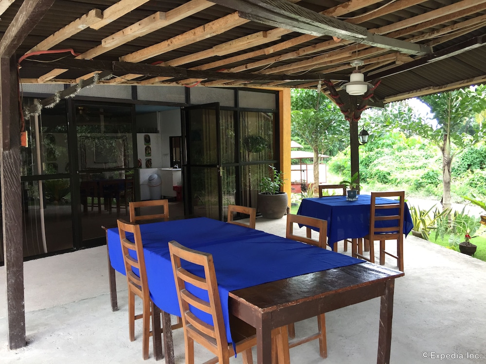Gemini Hotel & Restaurant