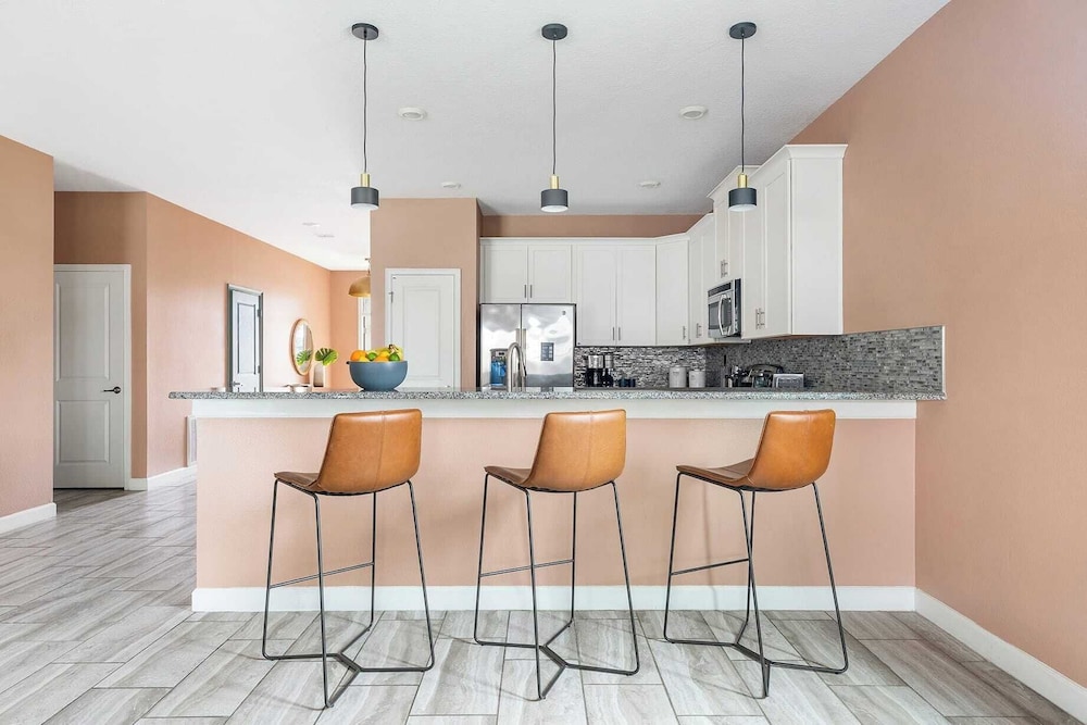 Sleeps 16! 8bdr Kid Haven w/ Pool & Arcade Orlando Resort Retreat by Avantstay