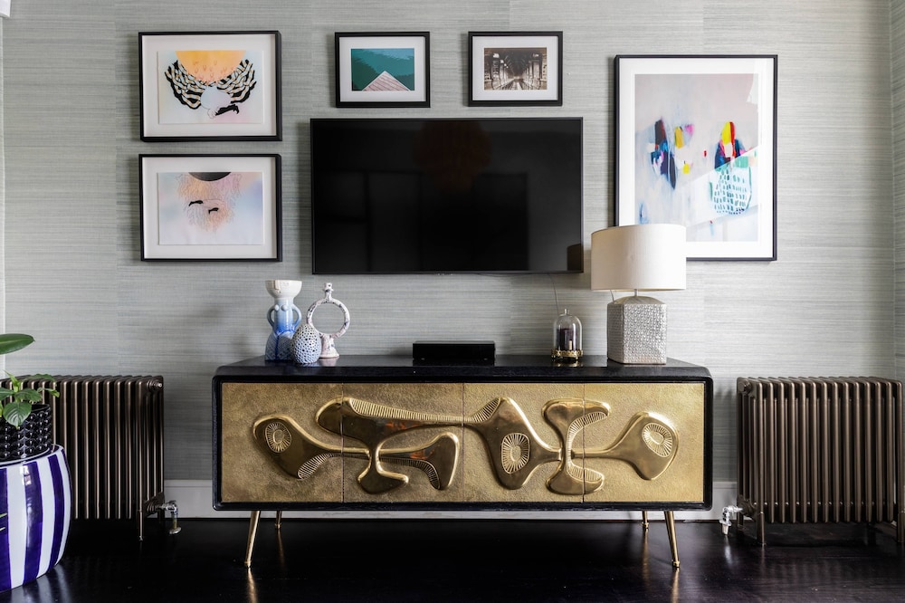 Westbourne Park Road XVI by Onefinestay