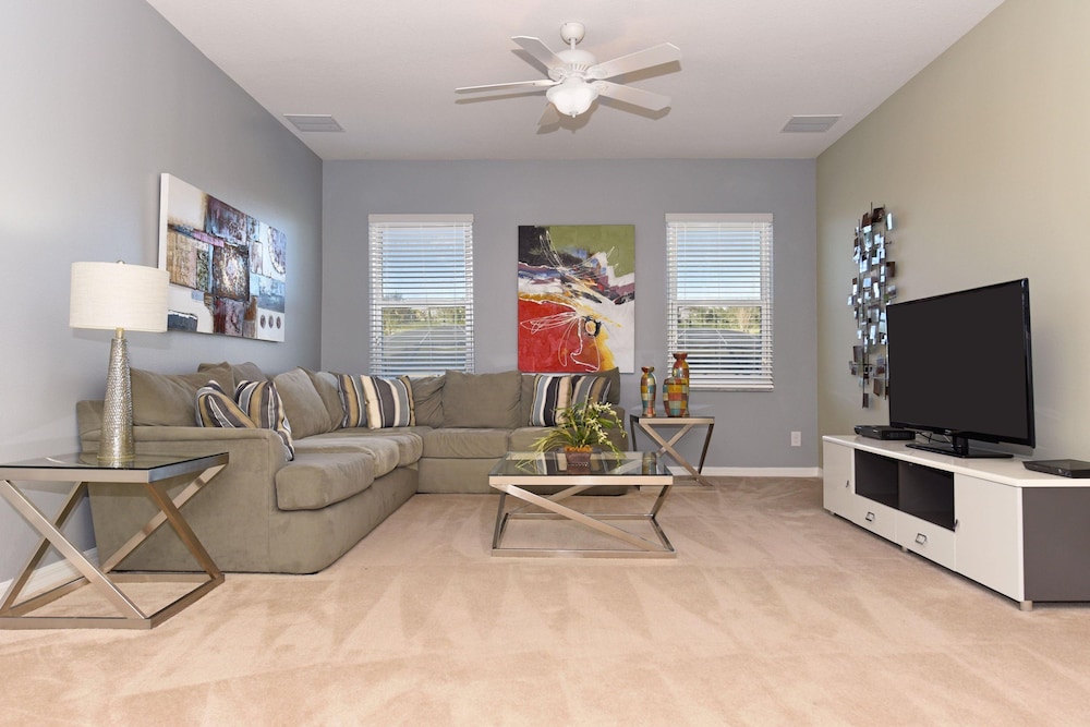 Lux Villa w Pool Spa Games - Near Disney
