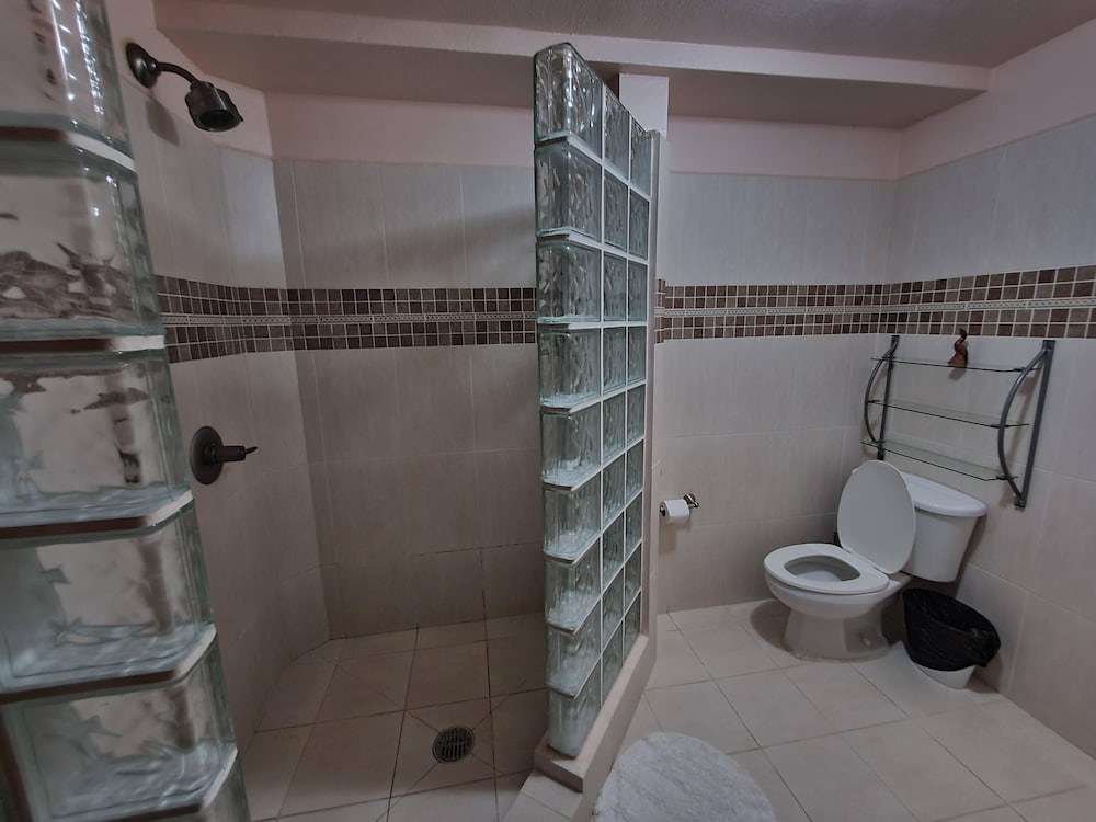 Caribbean Shores Bed & Breakfast