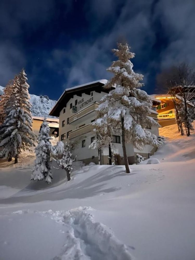 Arlberg Motel