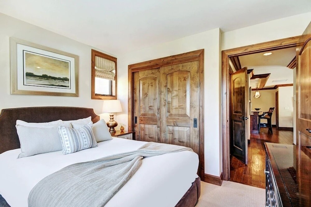Vail Ski Resort Ritz Carlton Vacation Rentals