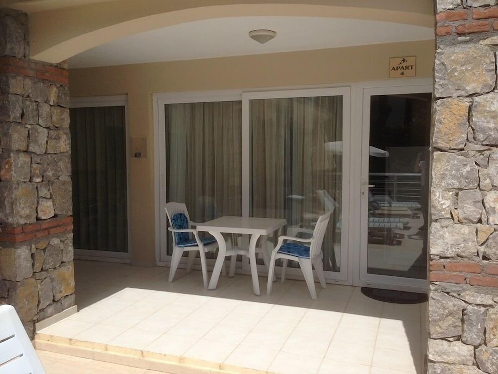Orka Olivia Apartments