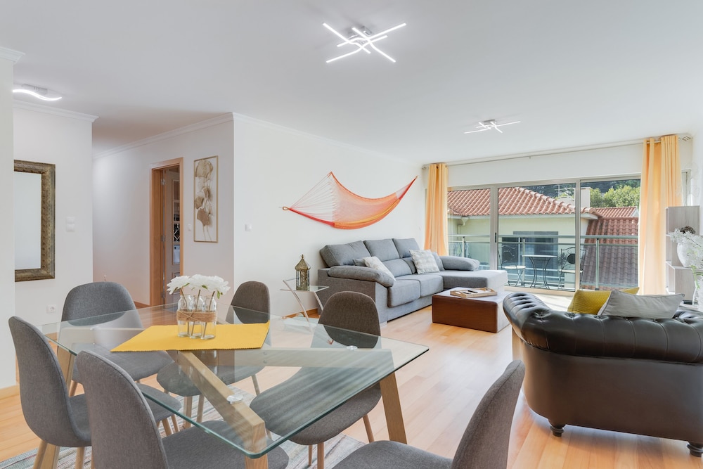 Sunny Beach Machico Apartment view 4