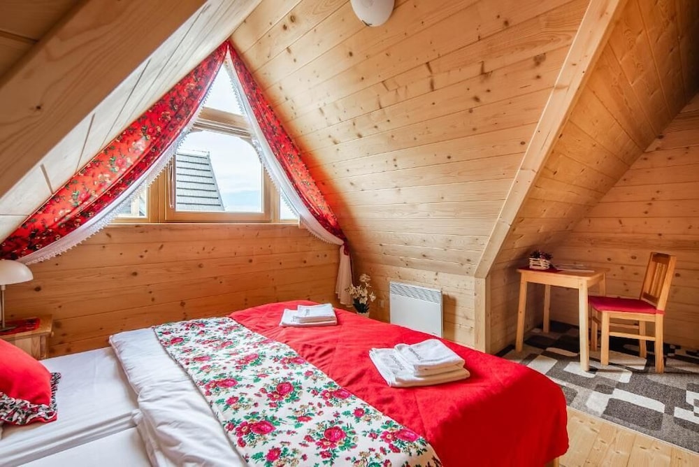 DOMKI TATRY z jacuzzi i sauną w cenie