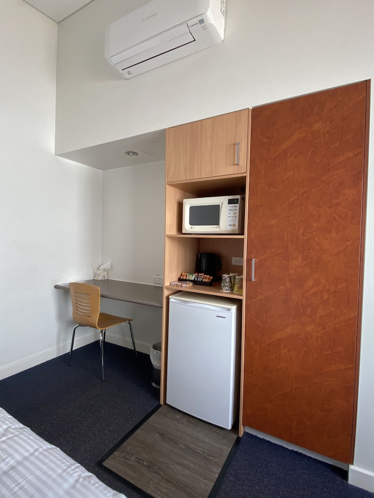 Country Roads Motor Inn Dysart