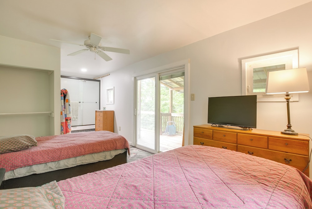 1 Mi to Burr Oak Lake: Home w/ Deck & Patio!