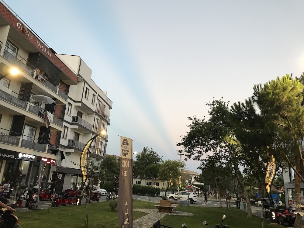 Photo 23