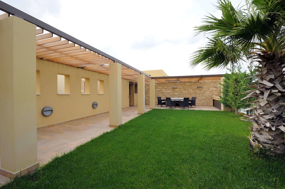 Rimondi Jas Villa