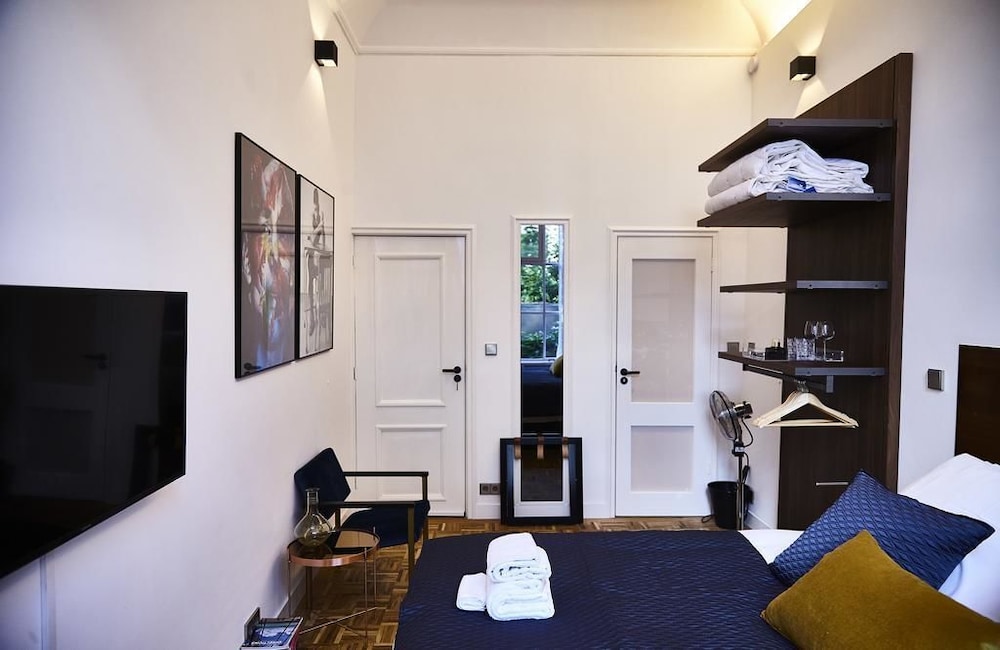 Downtown Room In Canal District