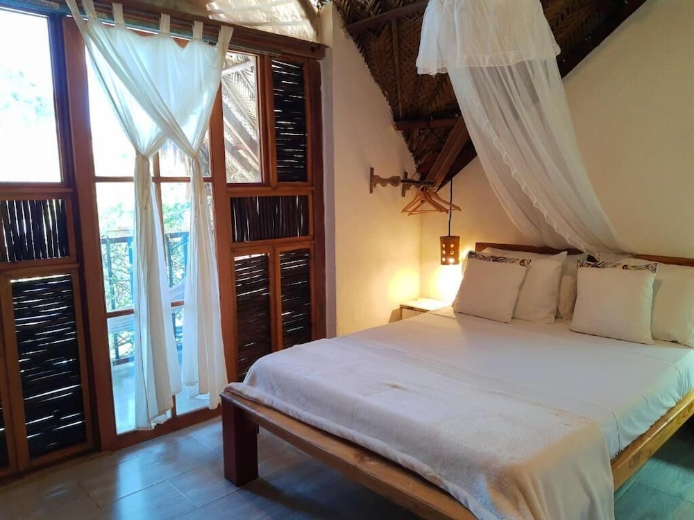 Kawabonga Hostel