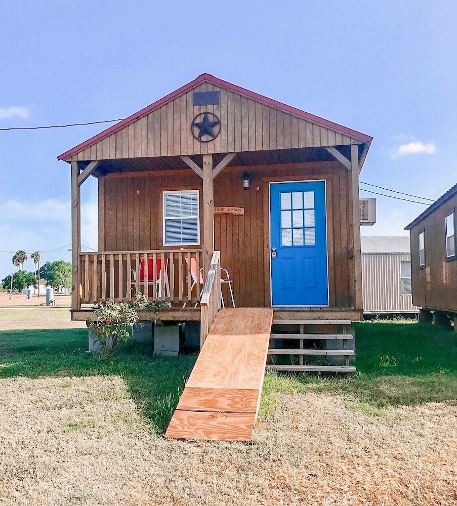 JJB Cabins view 3