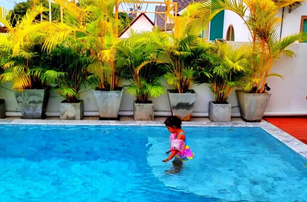 Lux Sila Pool Villa 3 Bedrooms 4 Beds