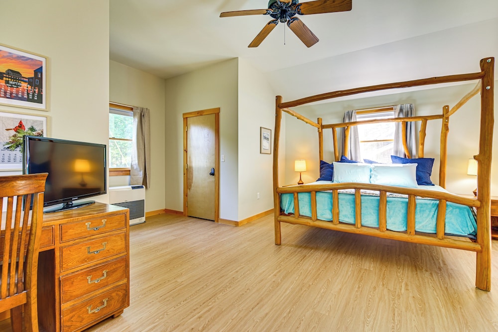 Waterfront Escape w/ Beach Access in Bridgton