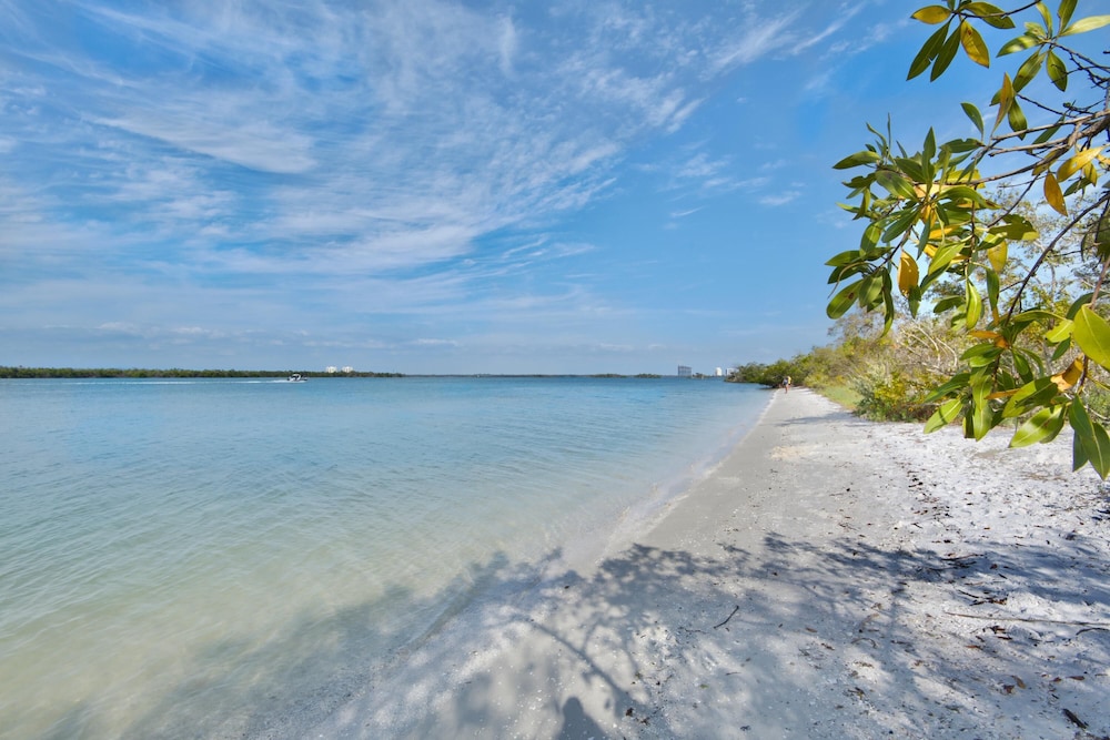 Lovers Key #1101
