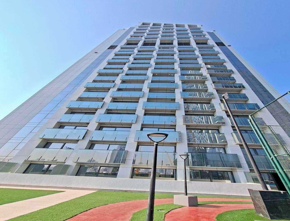 Luxury Living at Cloud Tower JVT with