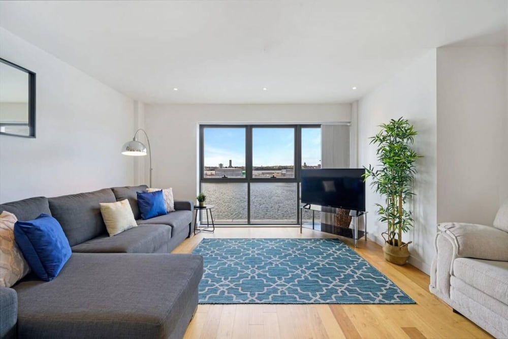 Host Apartments Waterfront View