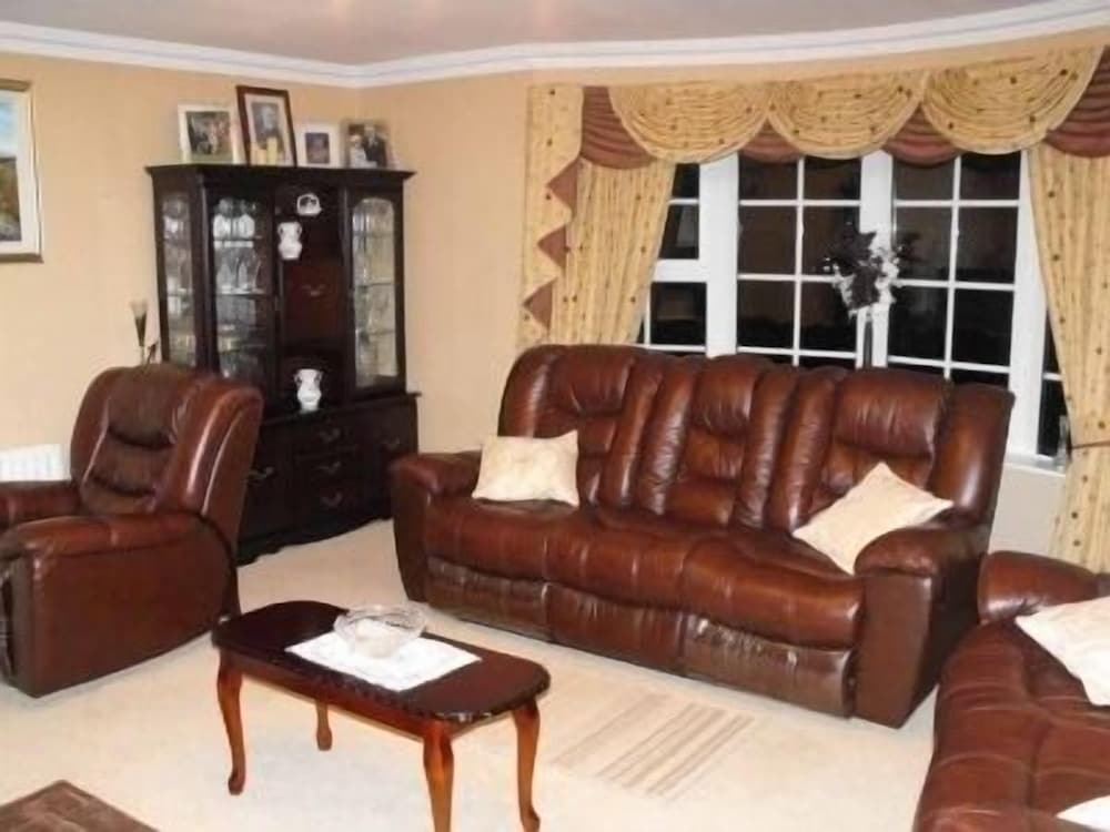 Letterkenny Vacations - Bridgeburn House - Property Image 1