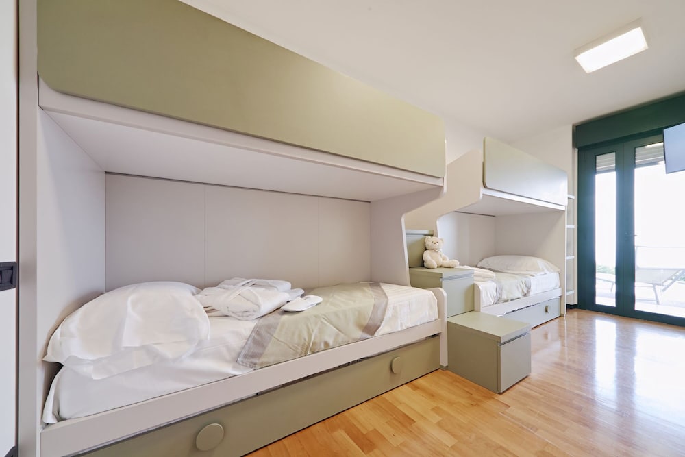 Viilla Livia Luxury view 4