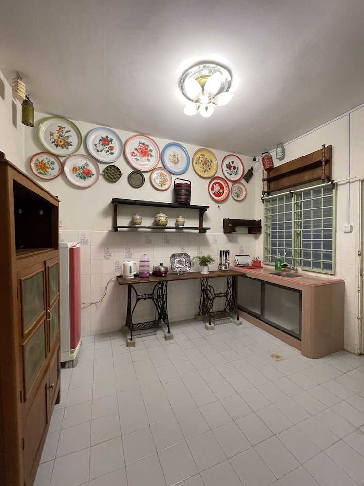Baba & Charlie Homestay photo 4