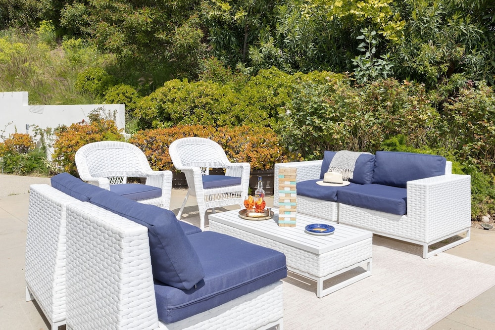 Stardust by Avantstay Views Hot Tub Pool Table