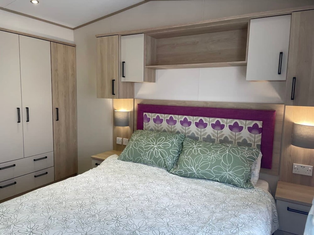 74 Bayside Cove Pevensey Bay Holiday Park