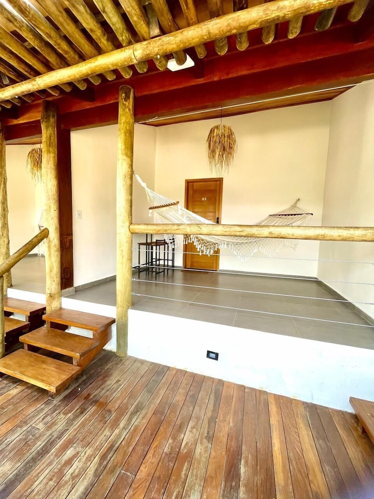 Santomar Guest House