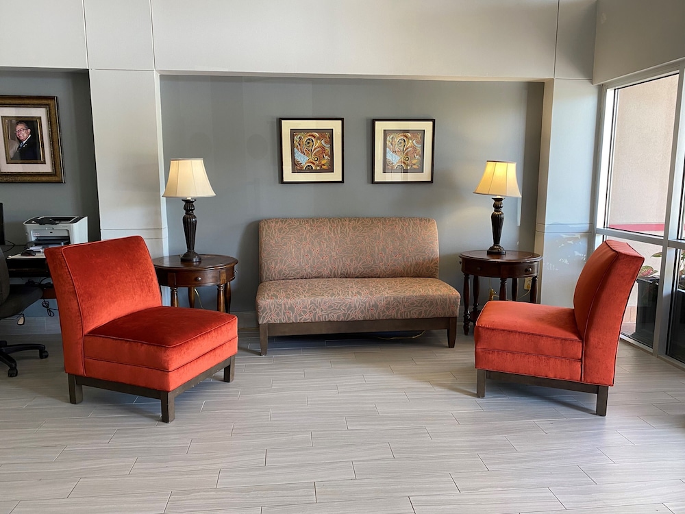 Ramada by Wyndham Luling view 5